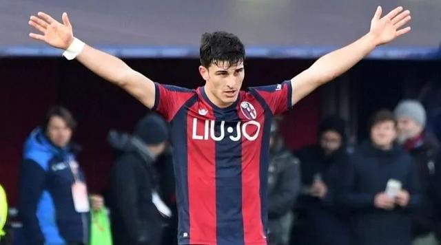 更感受到足 更感受到足