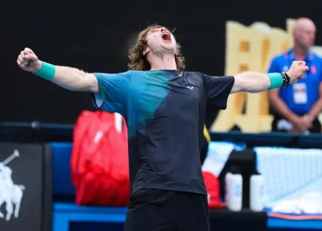 11高塔不 11高塔不