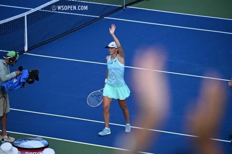 而中甲前两 而中甲前两