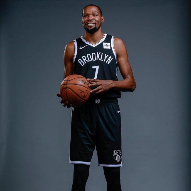 模拟比赛中 模拟比赛中