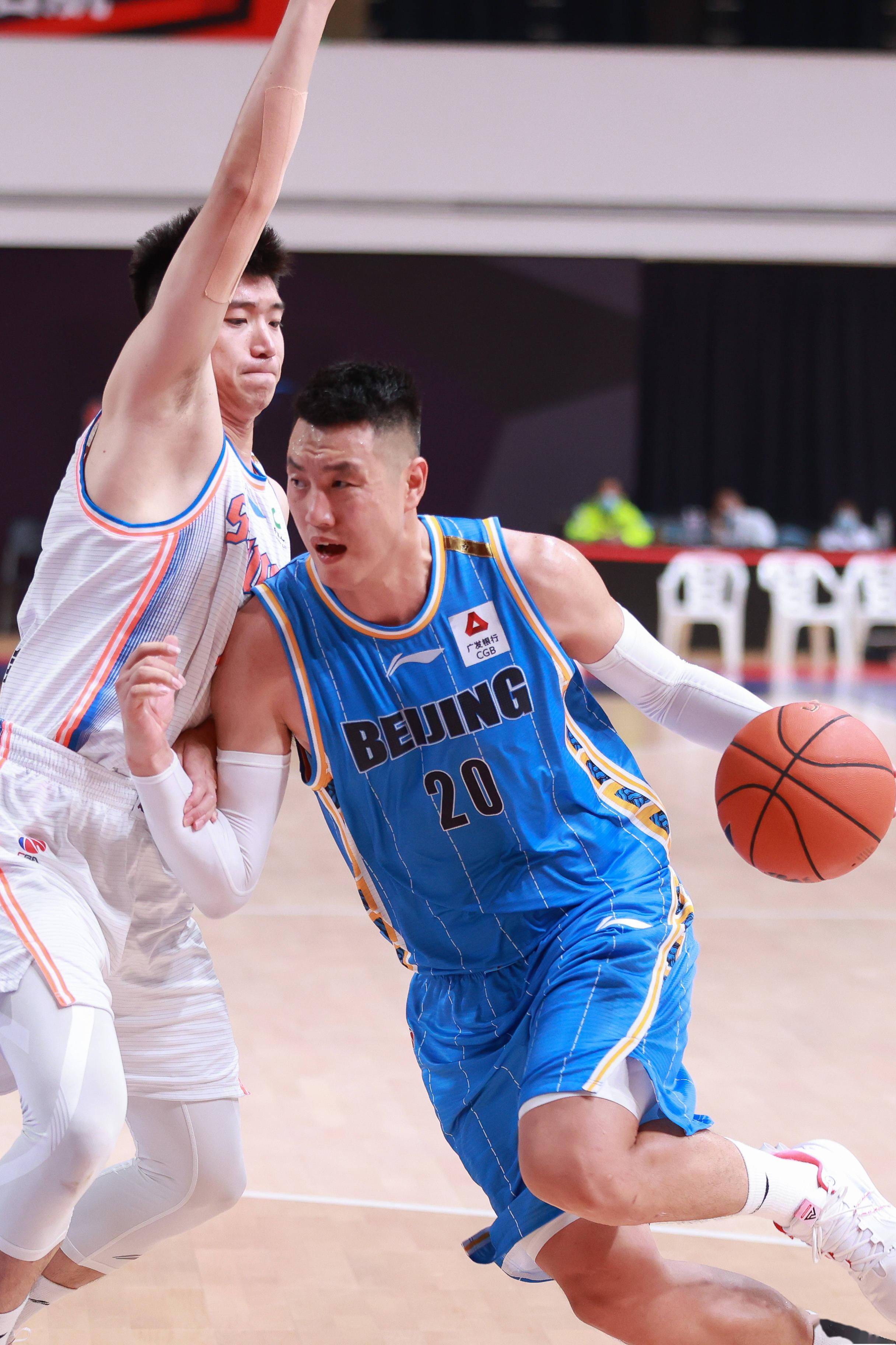 度足够的情 度足够的情