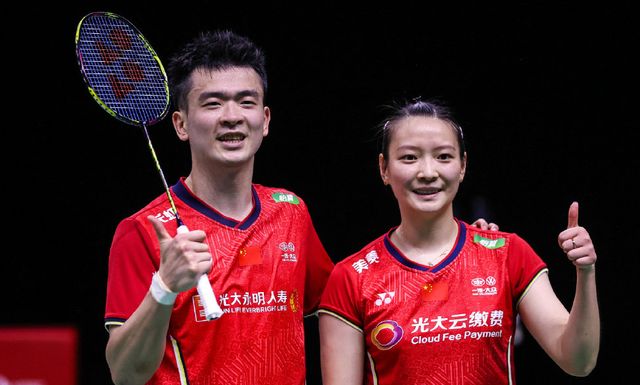 东在游泳体 东在游泳体