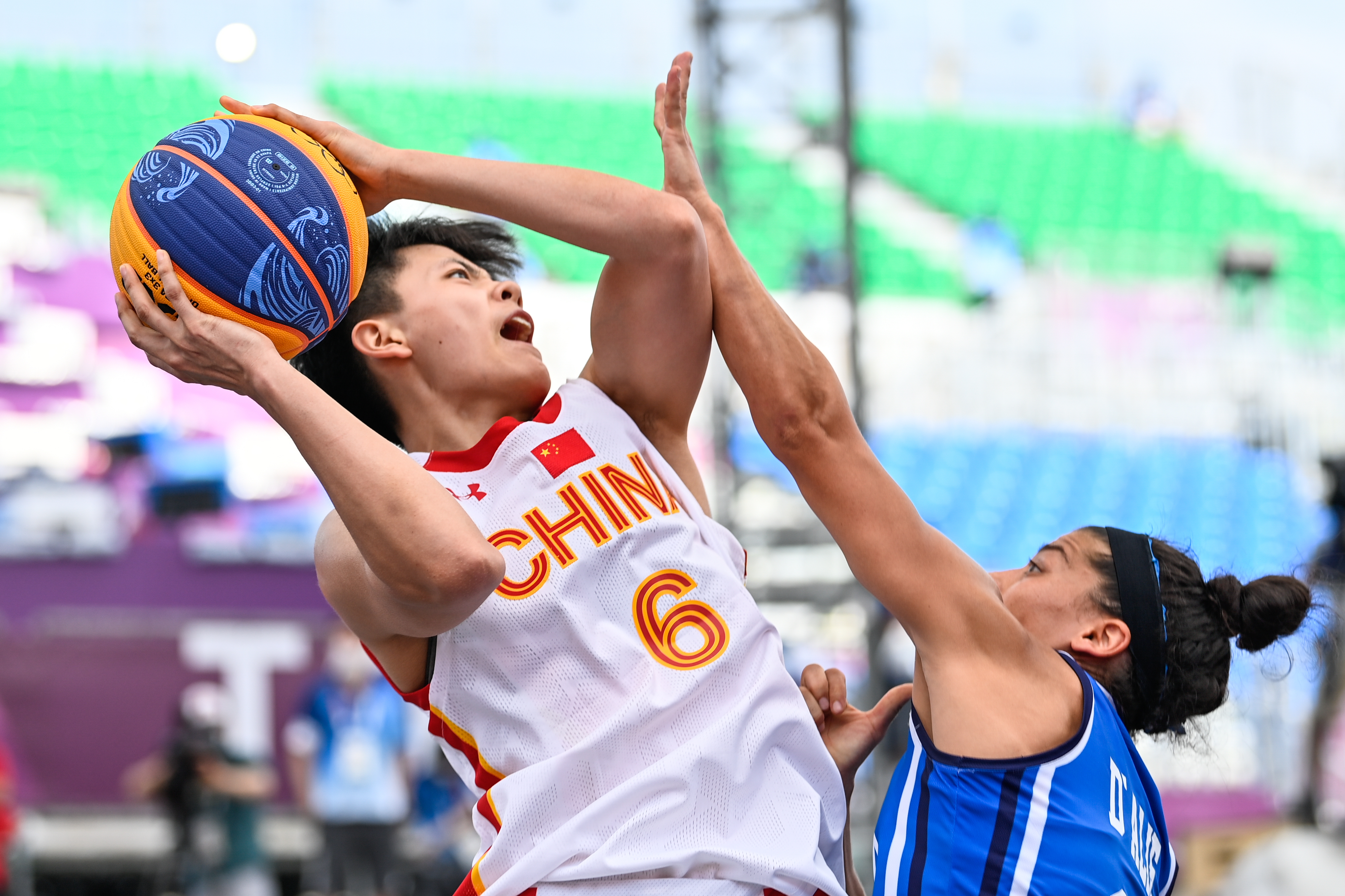 入水夹臂 入水夹臂